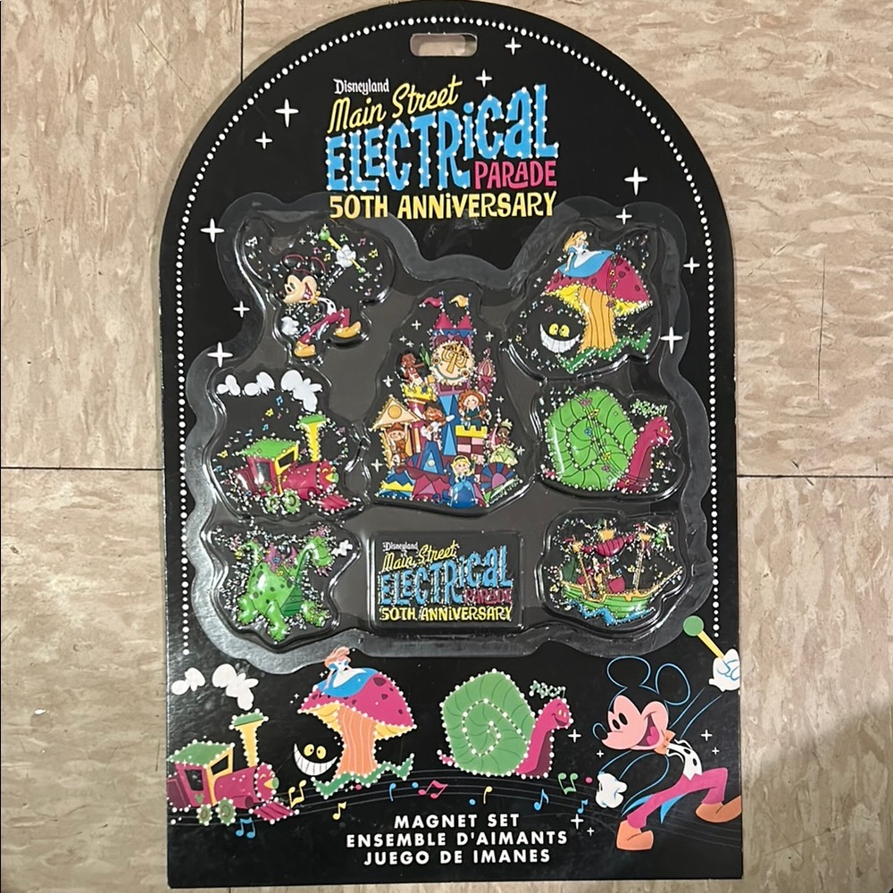 Disneyland Main Street Electrical Parade Magnet Set